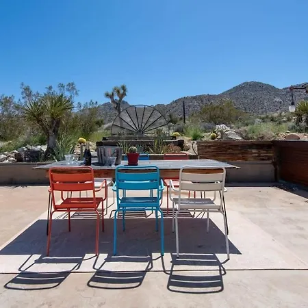Renovated Lodge - Room 1 With Pool Access Joshua Tree Exterior photo