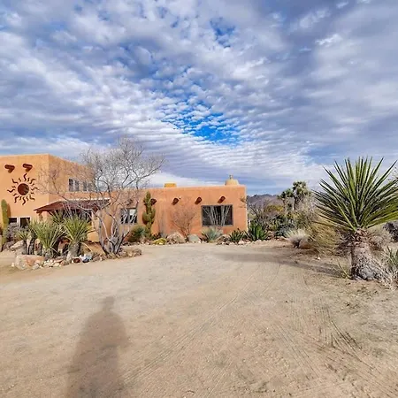 Renovated Lodge - Room 1 With Pool Access Joshua Tree Exterior photo