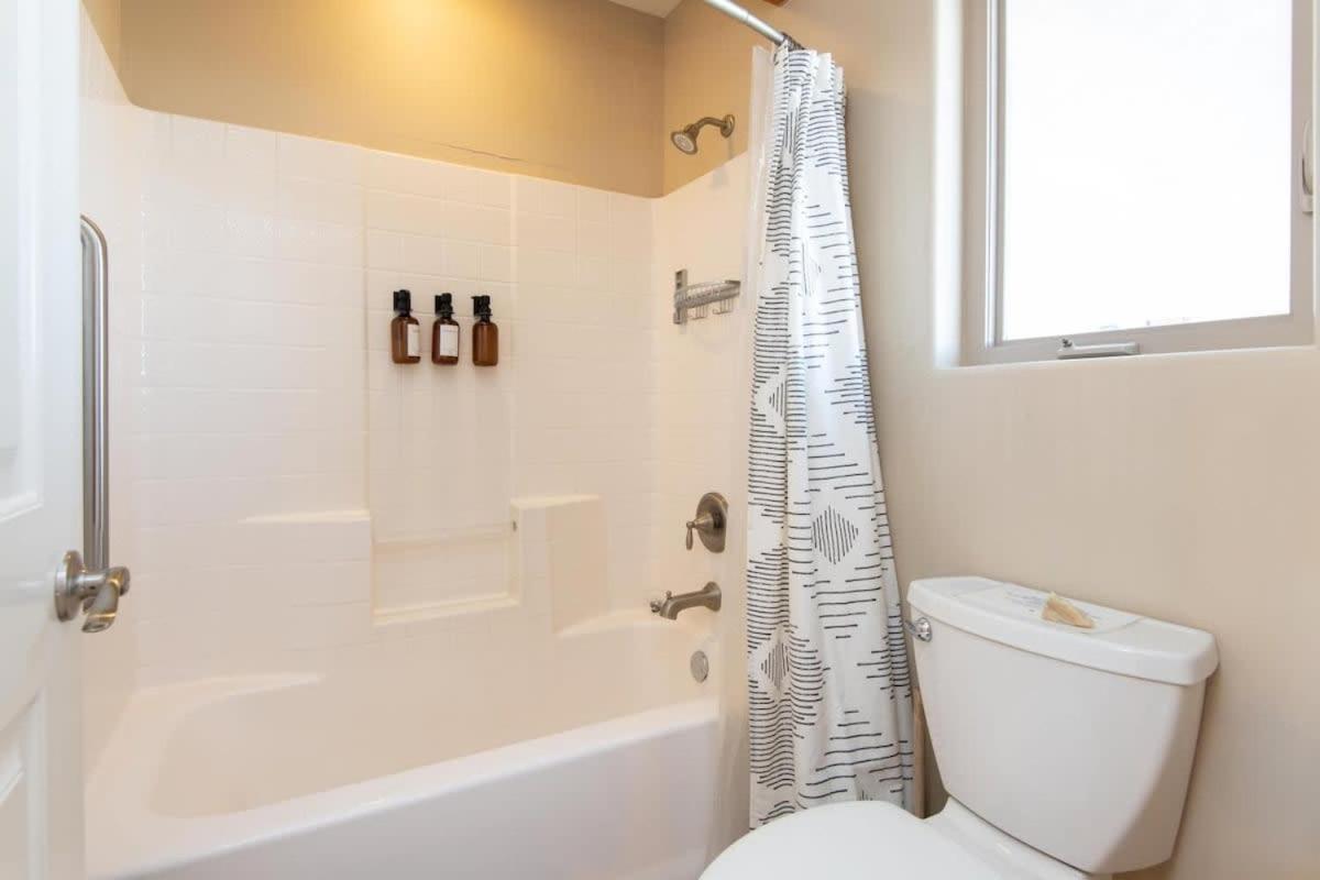 Renovated - 1 With Pool Access * Joshua Tree