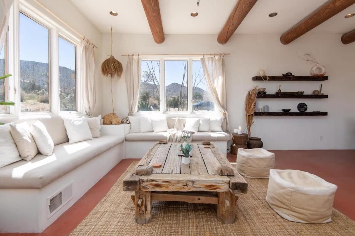 Renovated - 1 With Pool Access * Joshua Tree