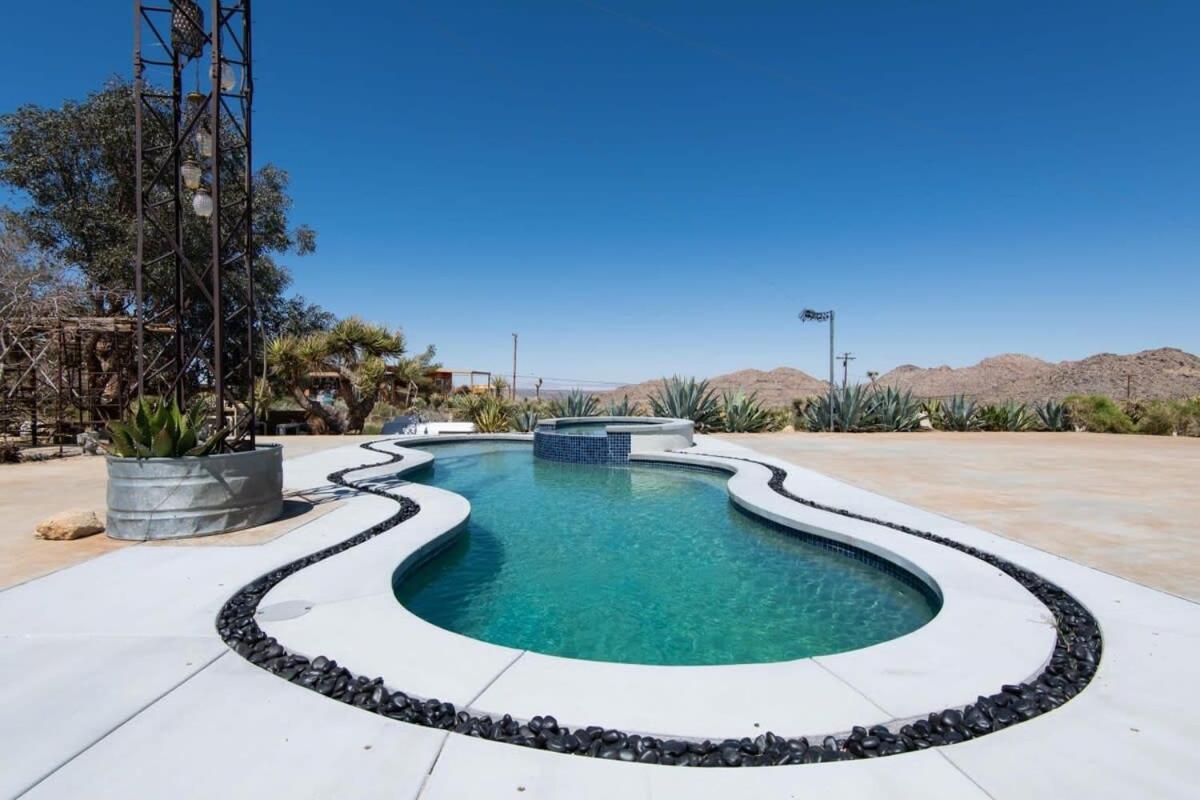 Holiday home Renovated - 1 With Pool Access